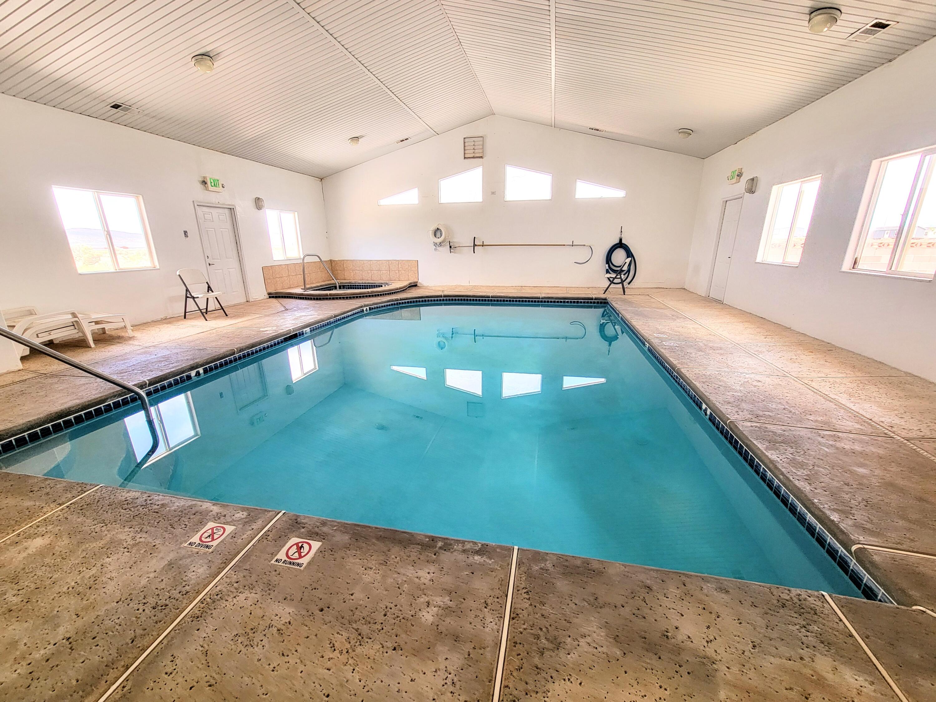 EAGLE ROCK - Residential