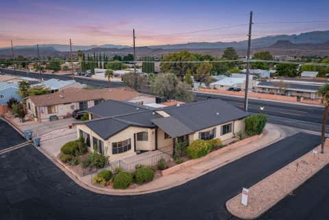 Photo of 1526 N Dixie Downs RD 46 #46, Saint George, UT 84770 (MLS # 26-274604)