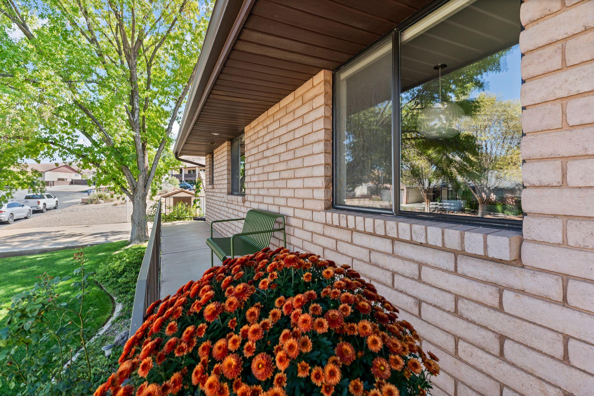 BLOOMINGTON HILLS - Residential