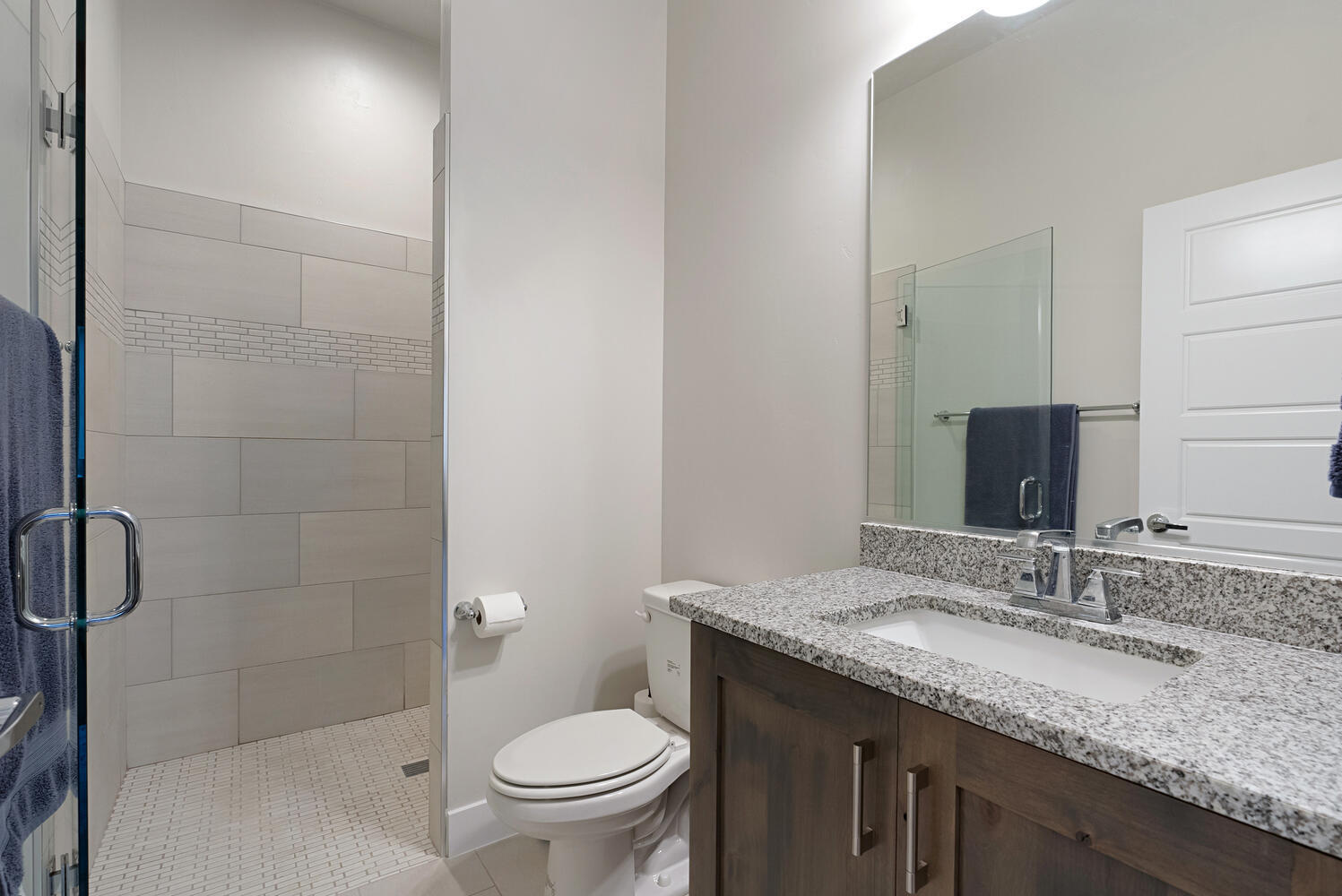 DESERT CLIFFS - Residential