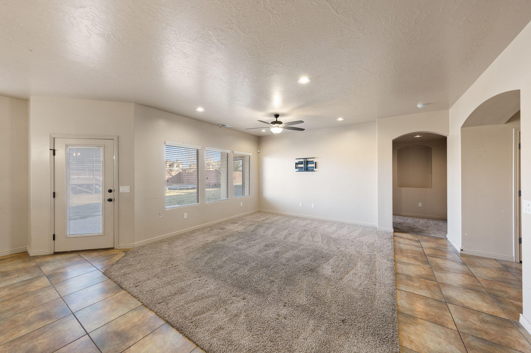 SUN VALLEY ESTATES - Residential