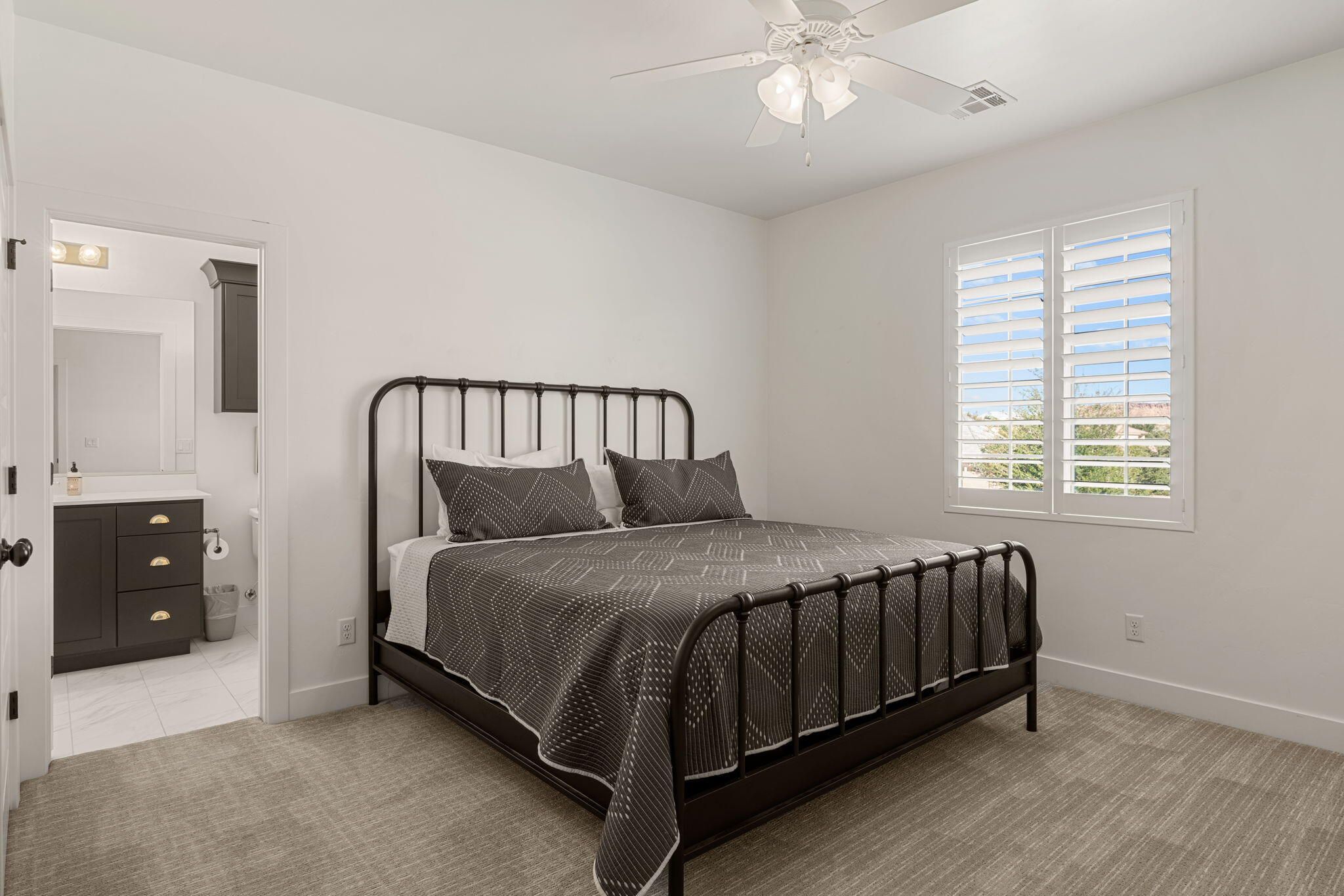 FIELDSTONE - Residential