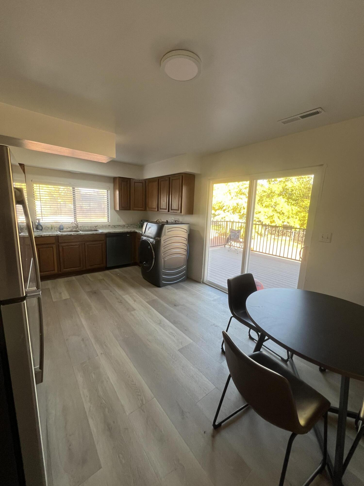 PANORAMA PARK - Residential Income