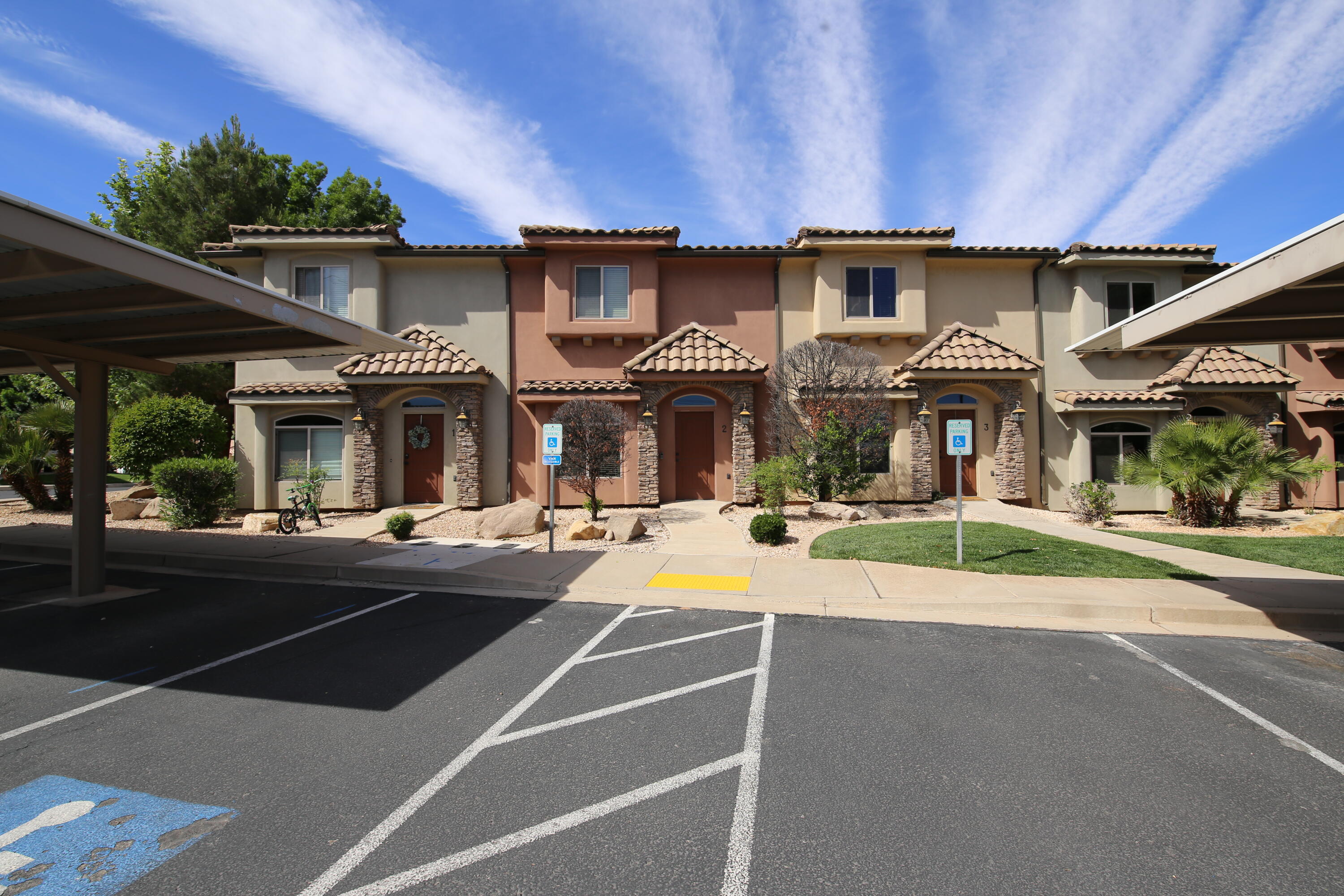 SOUTHGATE TOWNHOMES - Residential