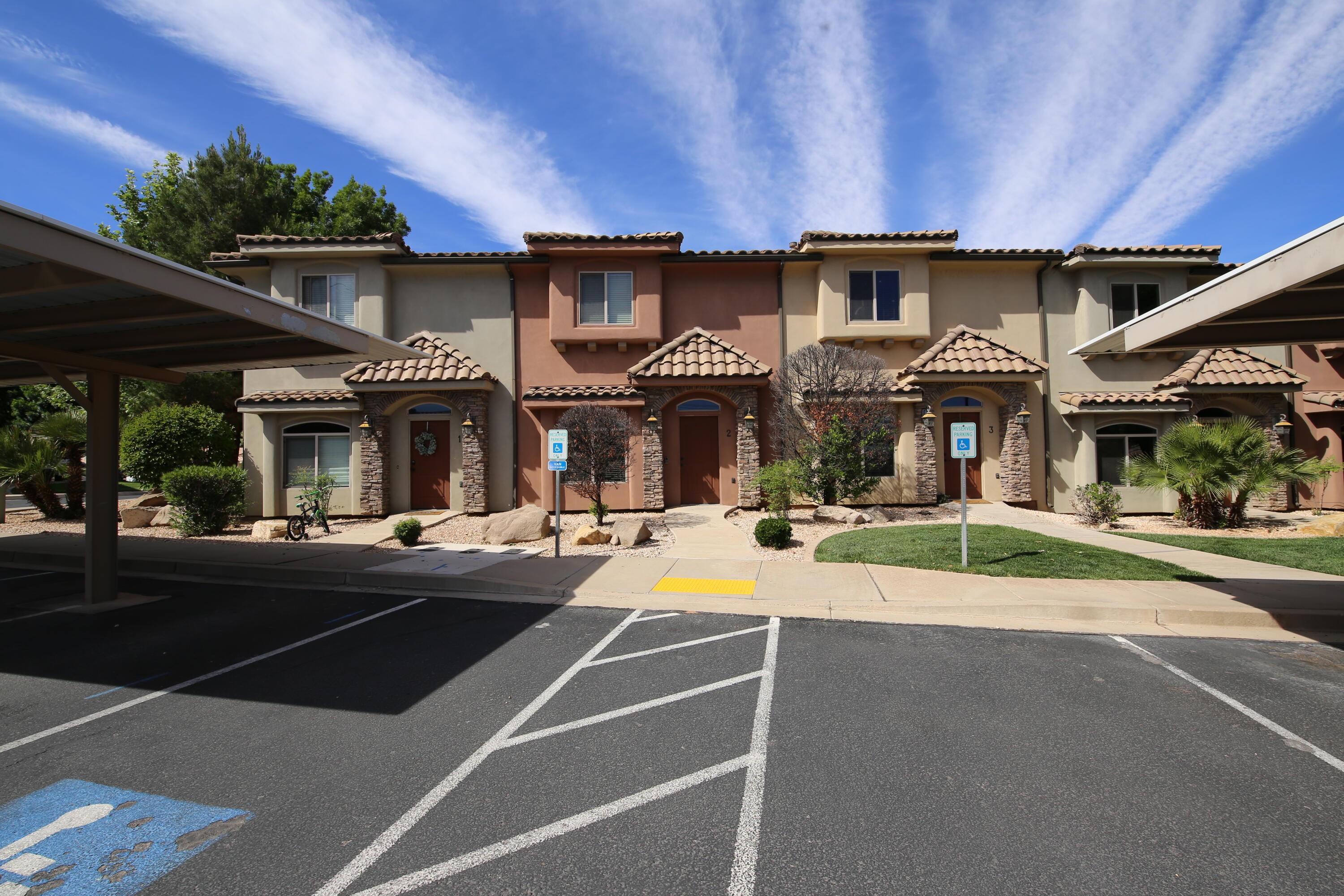 SOUTHGATE TOWNHOMES - Residential