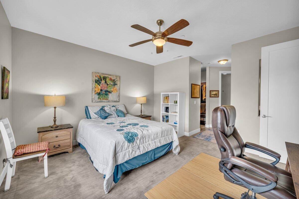 PELICAN HILLS CONDOMINIUMS - Residential