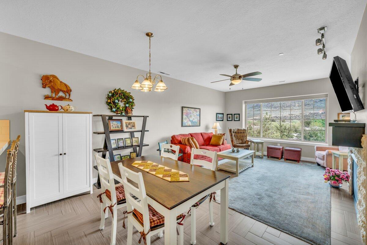 PELICAN HILLS CONDOMINIUMS - Residential