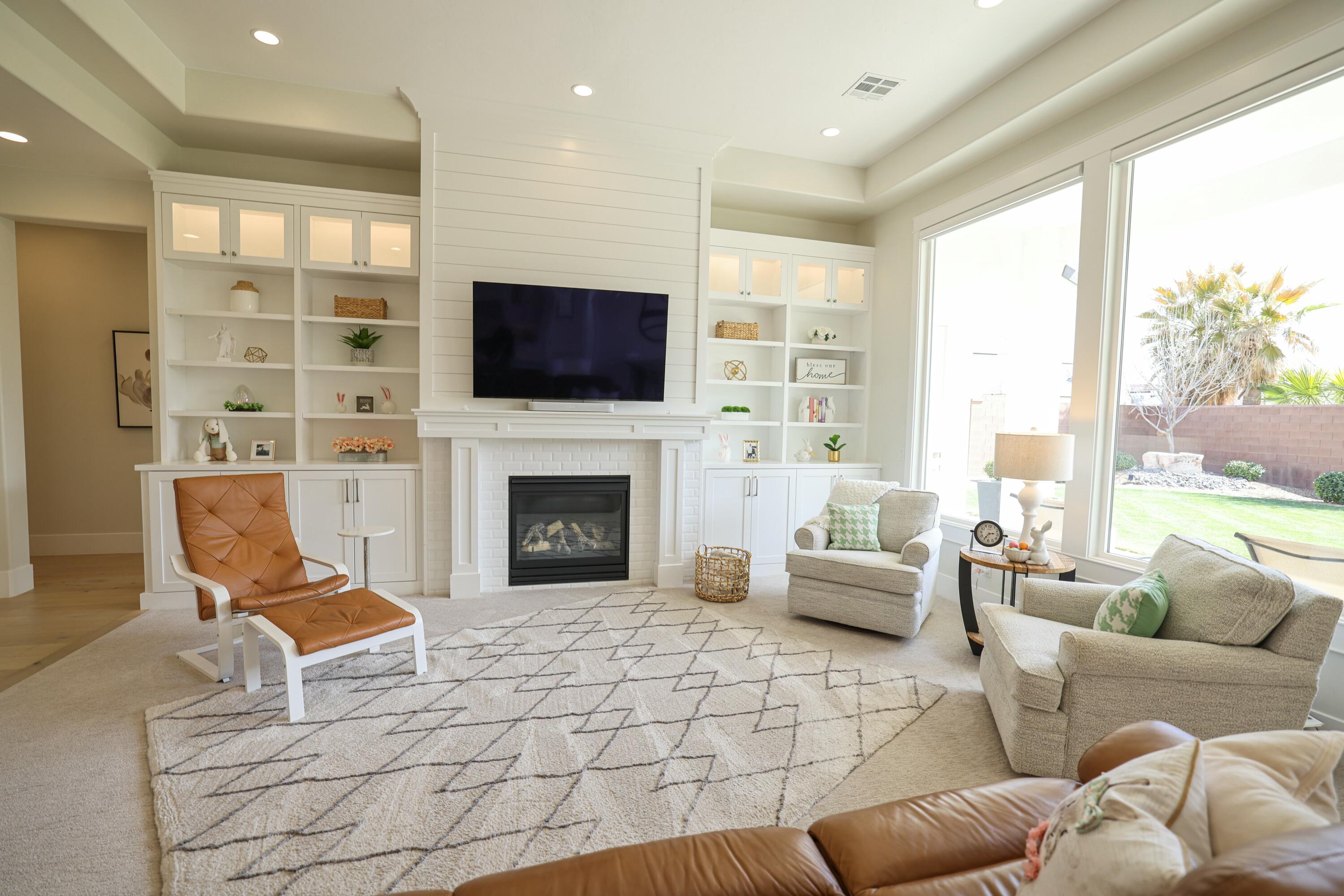 FIELDSTONE - Residential