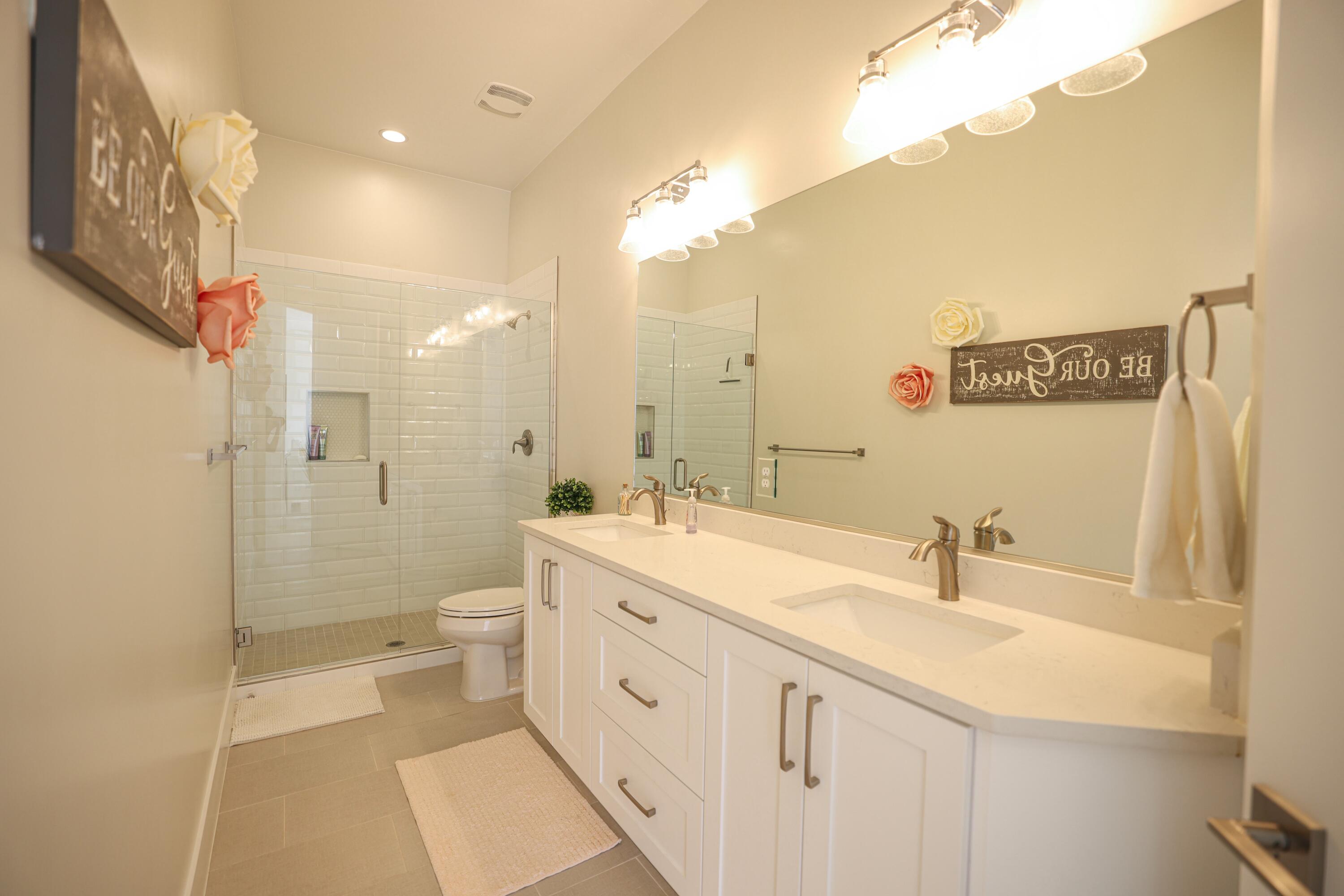 FIELDSTONE - Residential