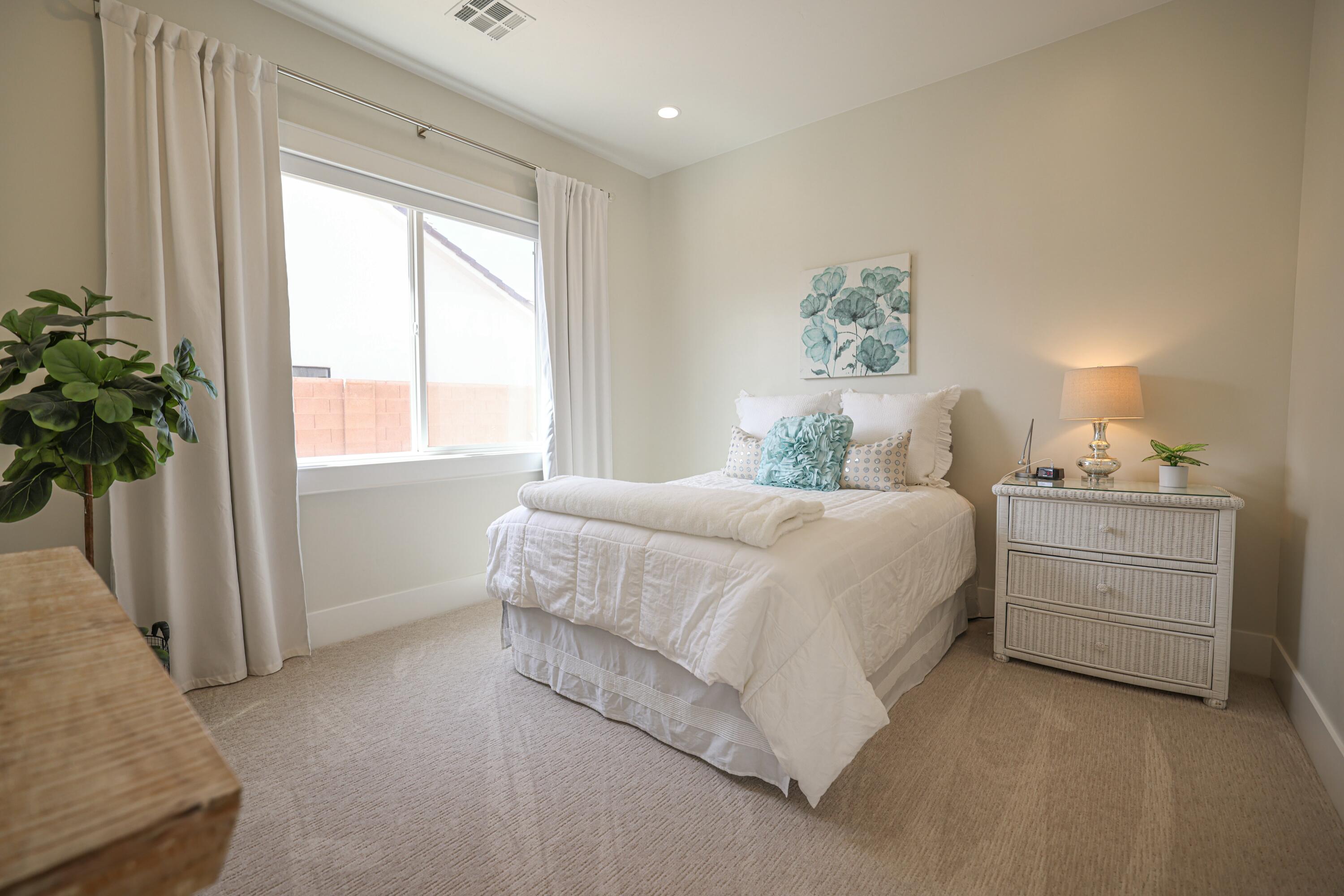 FIELDSTONE - Residential