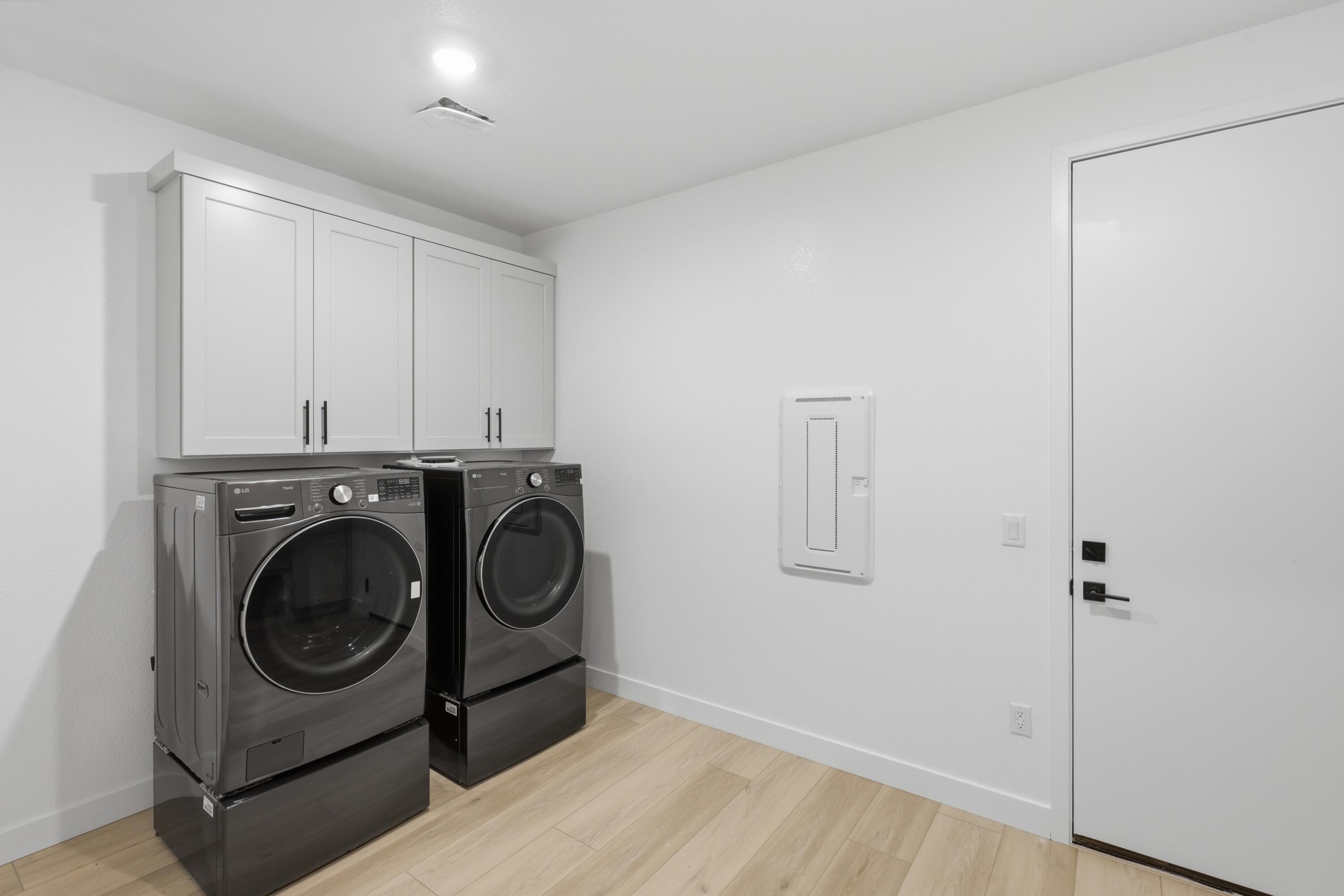 CECITA CREST AT DIVARIO - Residential