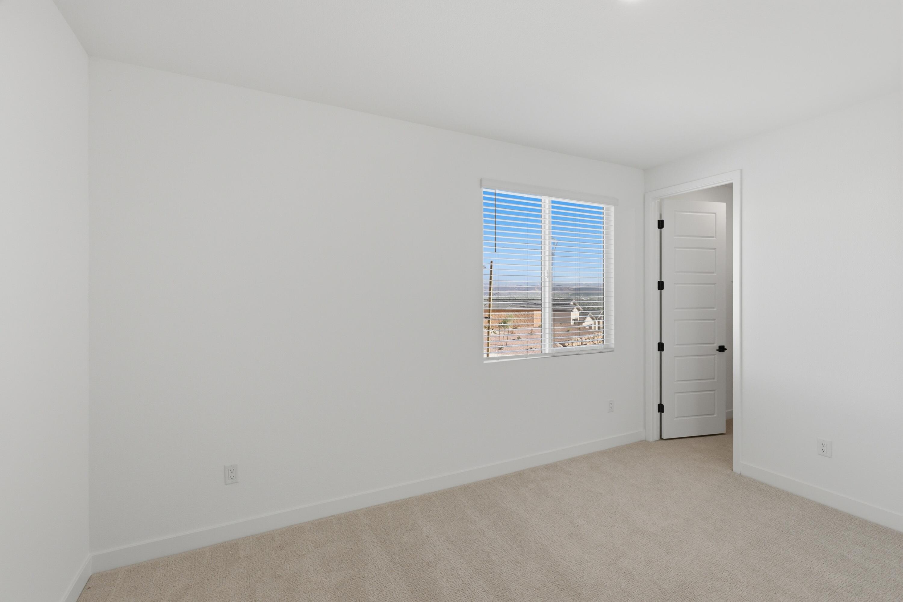 CECITA CREST AT DIVARIO - Residential