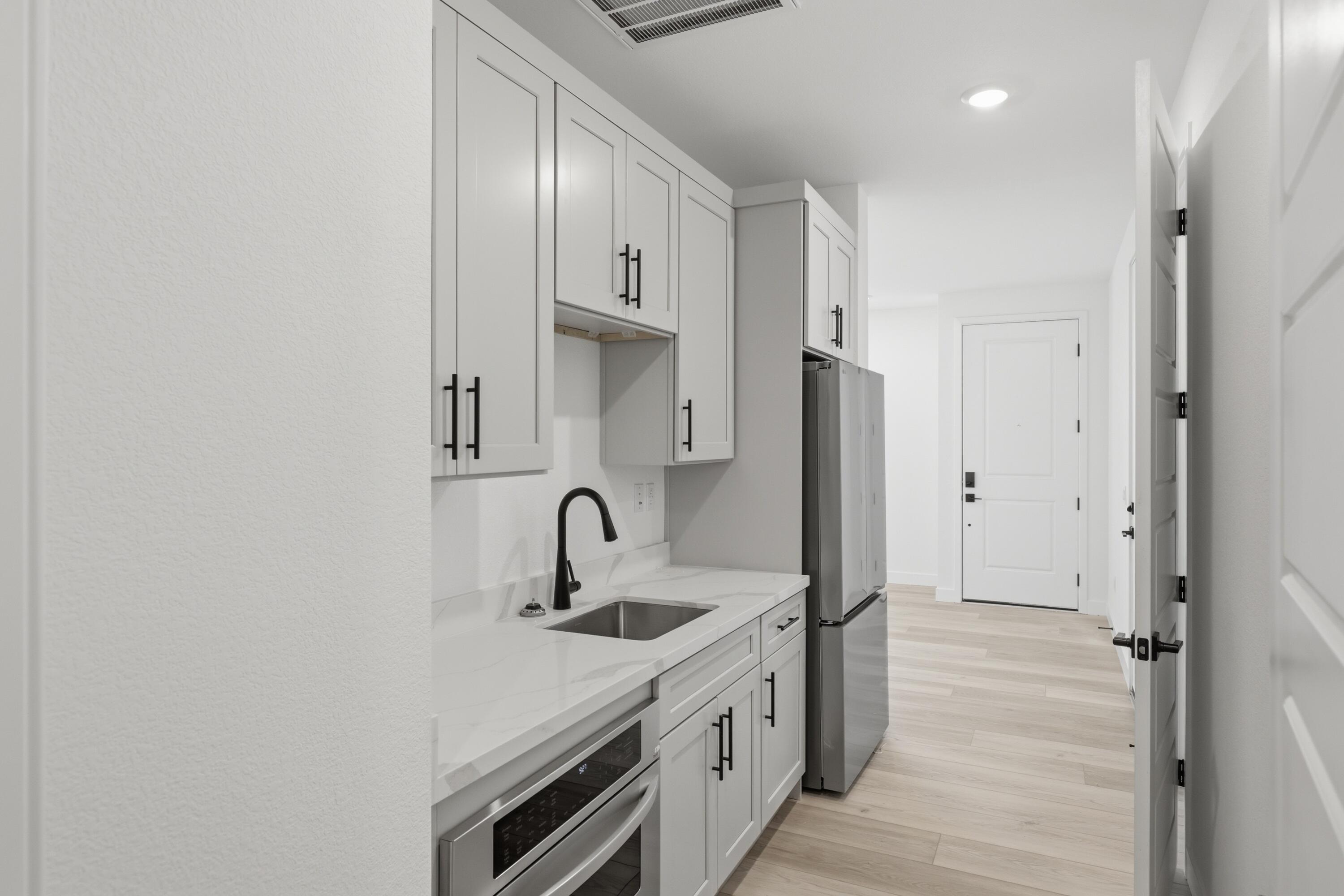 CECITA CREST AT DIVARIO - Residential