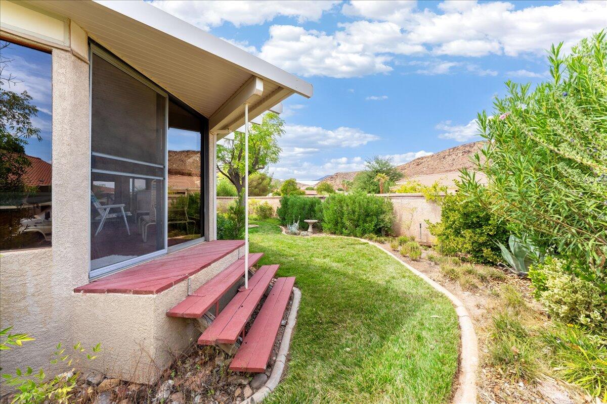 BLOOMINGTON COUNTRY CLUB - Residential