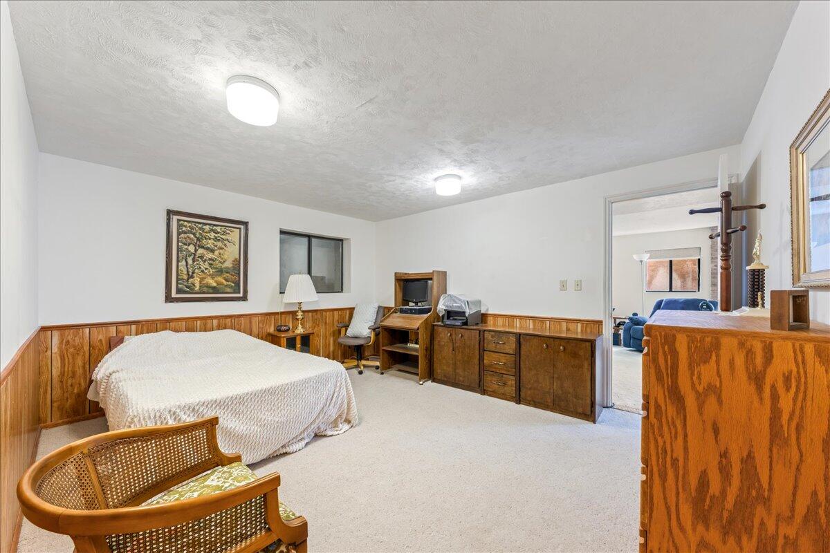 BLOOMINGTON COUNTRY CLUB - Residential