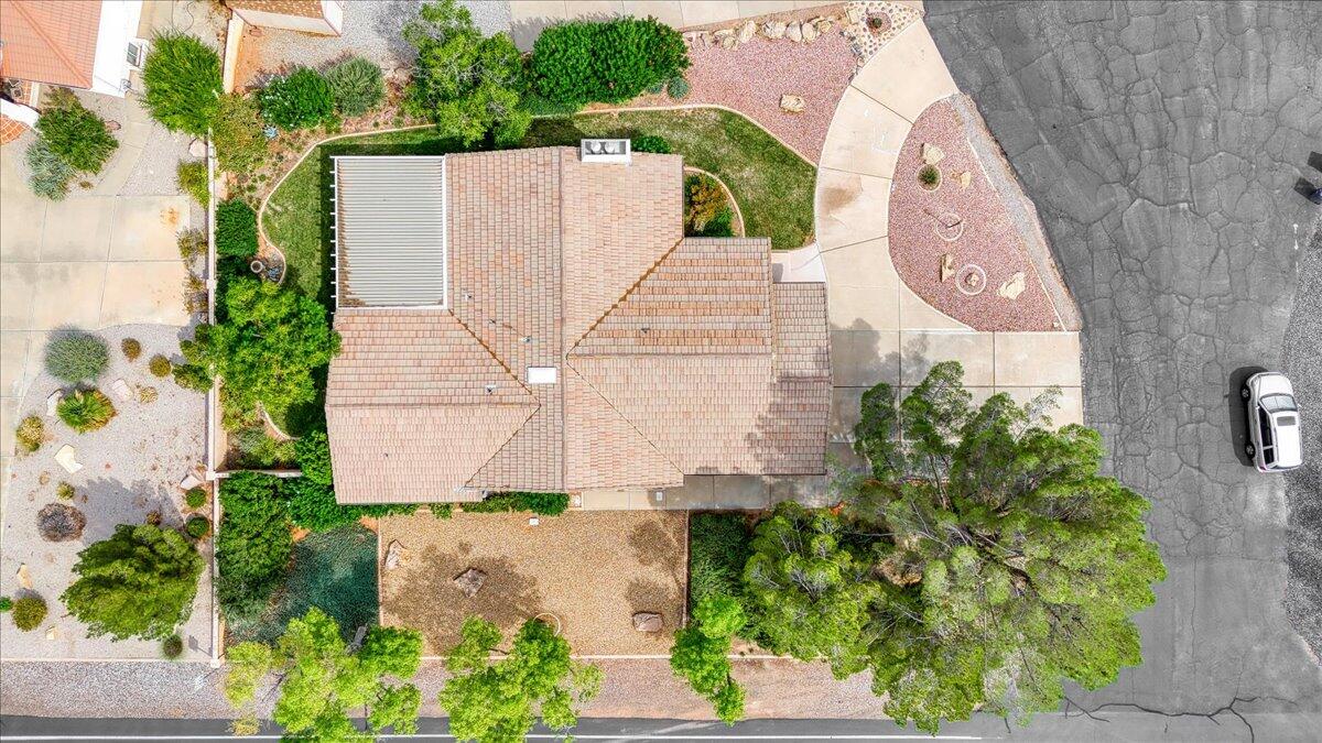 BLOOMINGTON COUNTRY CLUB - Residential