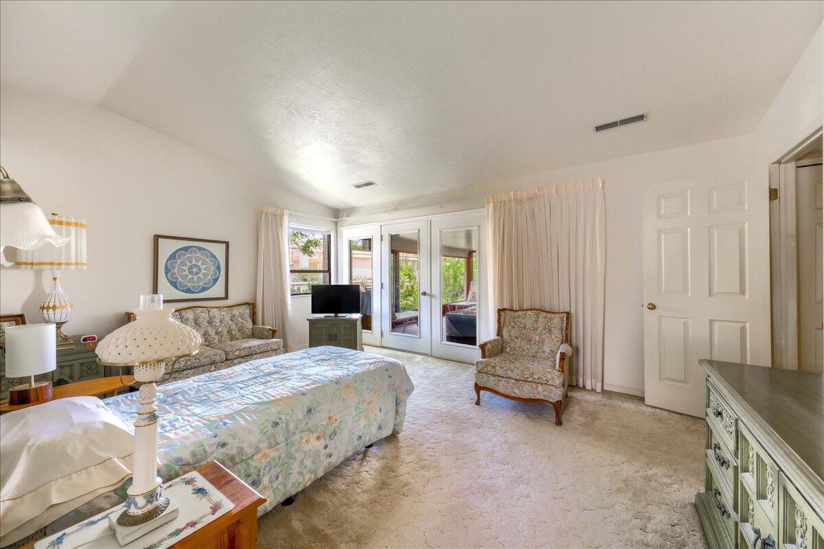 BLOOMINGTON COUNTRY CLUB - Residential