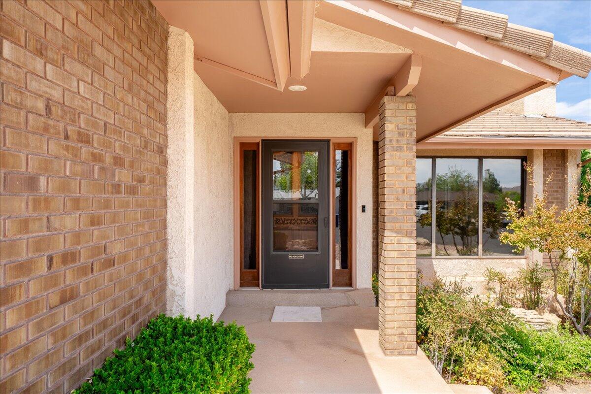 BLOOMINGTON COUNTRY CLUB - Residential