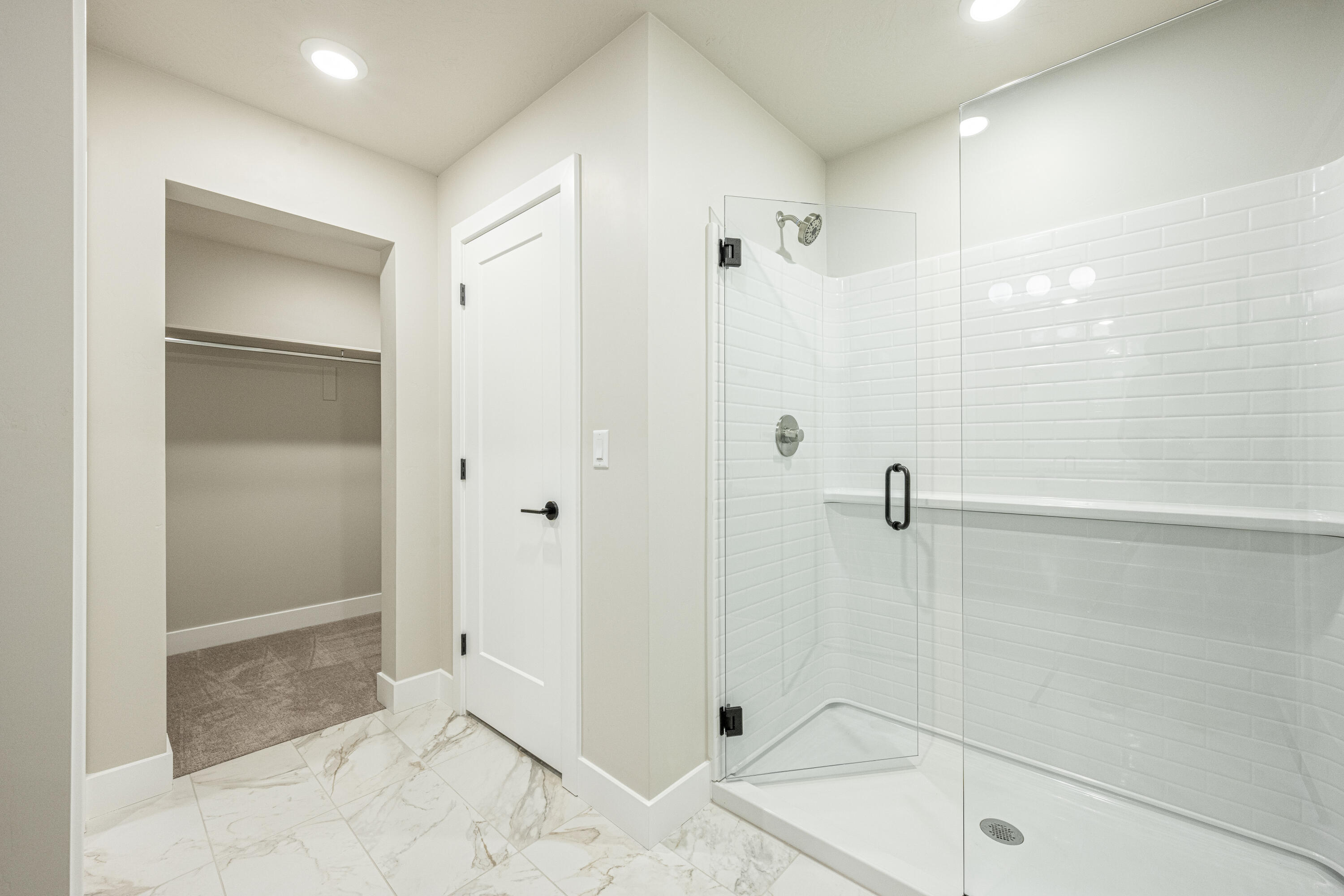 RISE AT CORAL CANYON - Residential