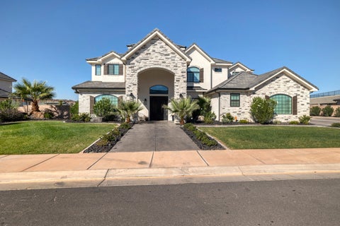 Featured picture for the property 23-245655