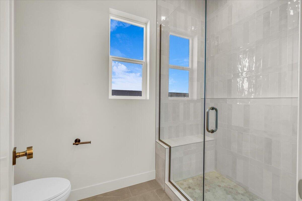 MOORLAND PARK - Residential