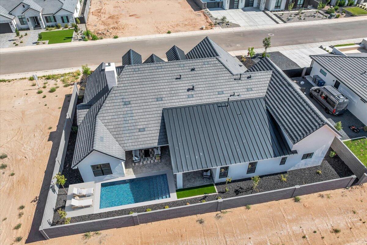 MOORLAND PARK - Residential