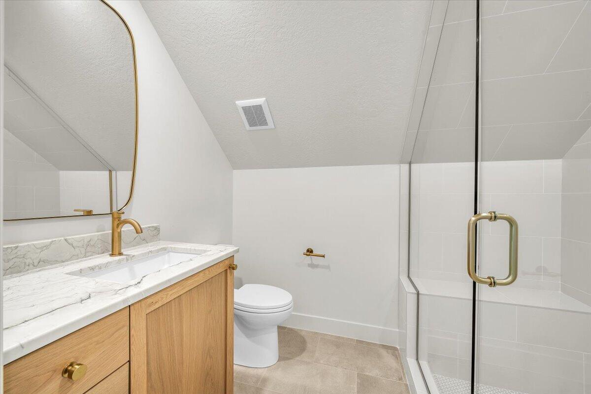 MOORLAND PARK - Residential