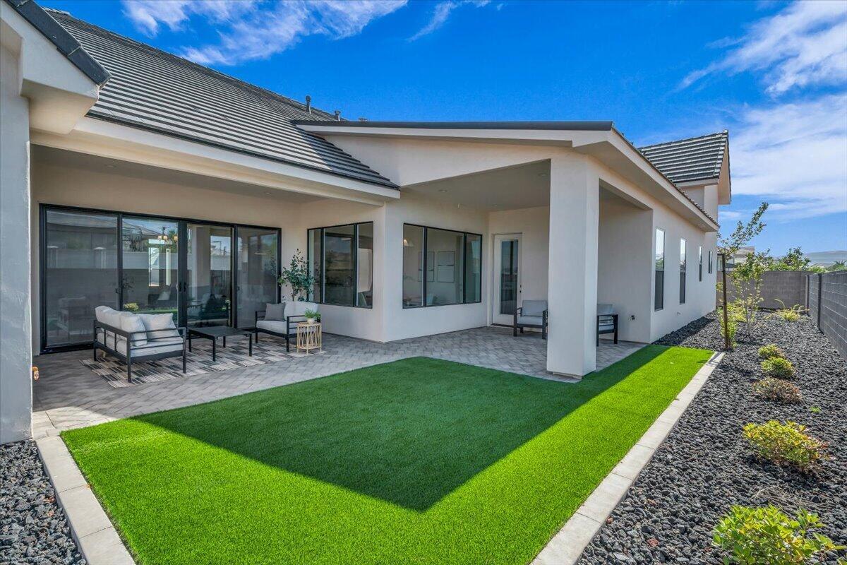 MOORLAND PARK - Residential