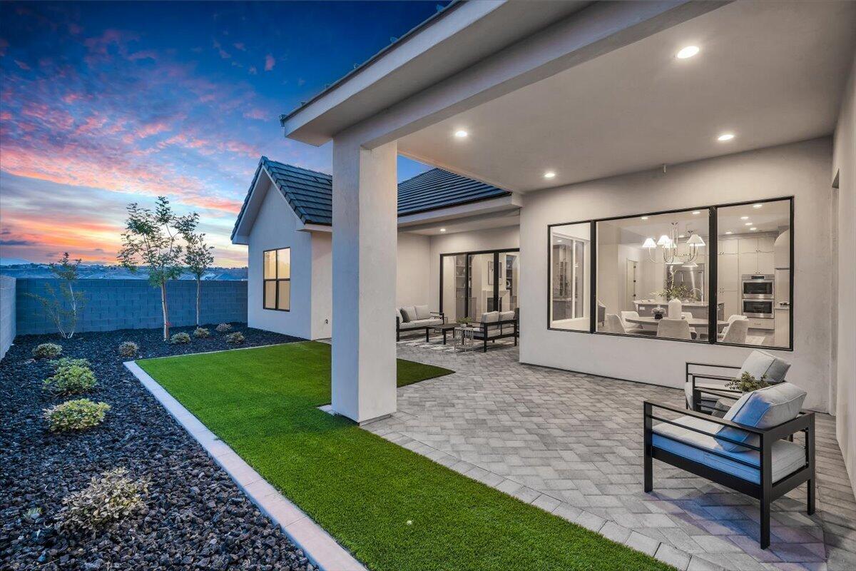 MOORLAND PARK - Residential