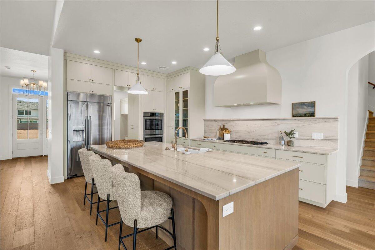 MOORLAND PARK - Residential