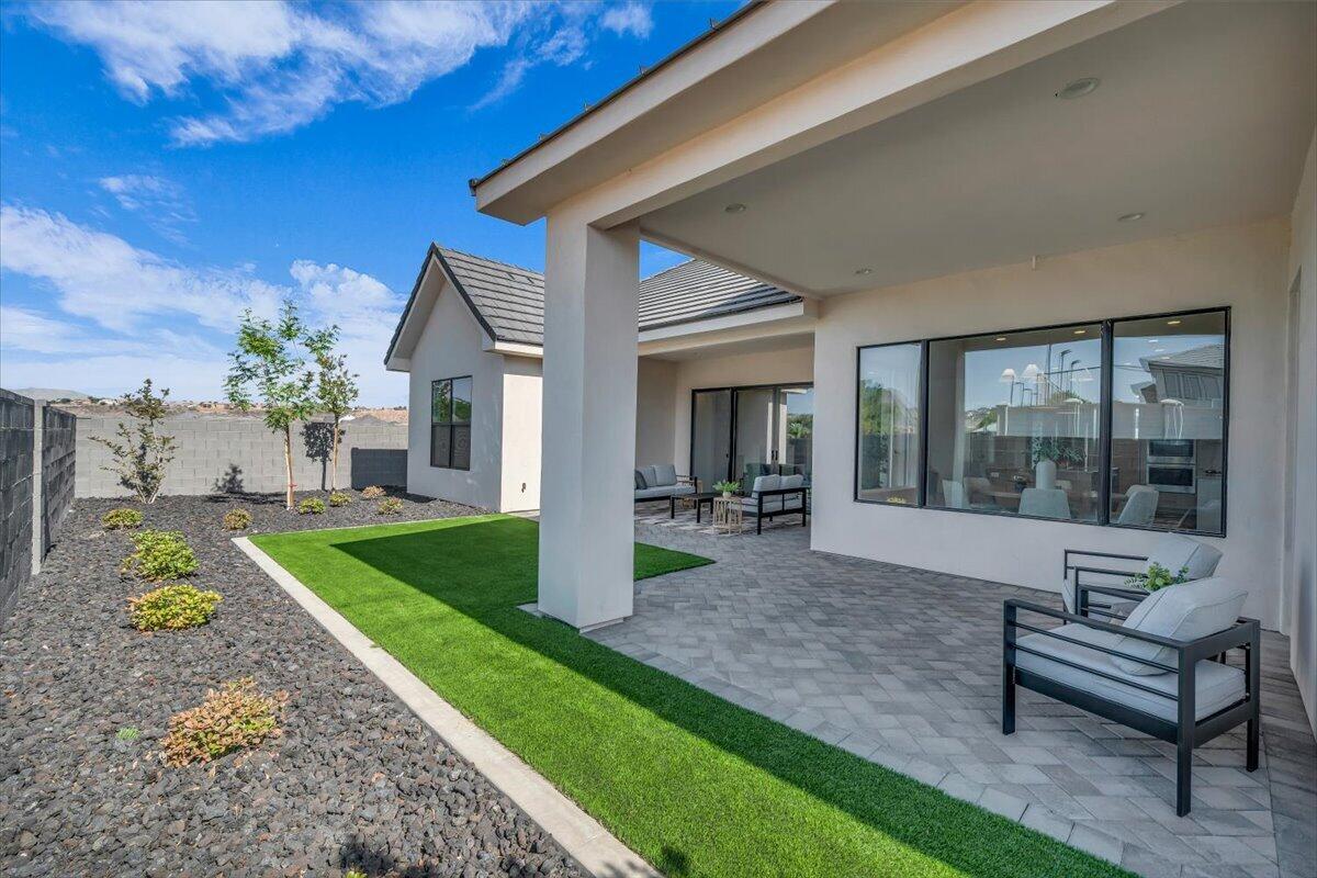 MOORLAND PARK - Residential