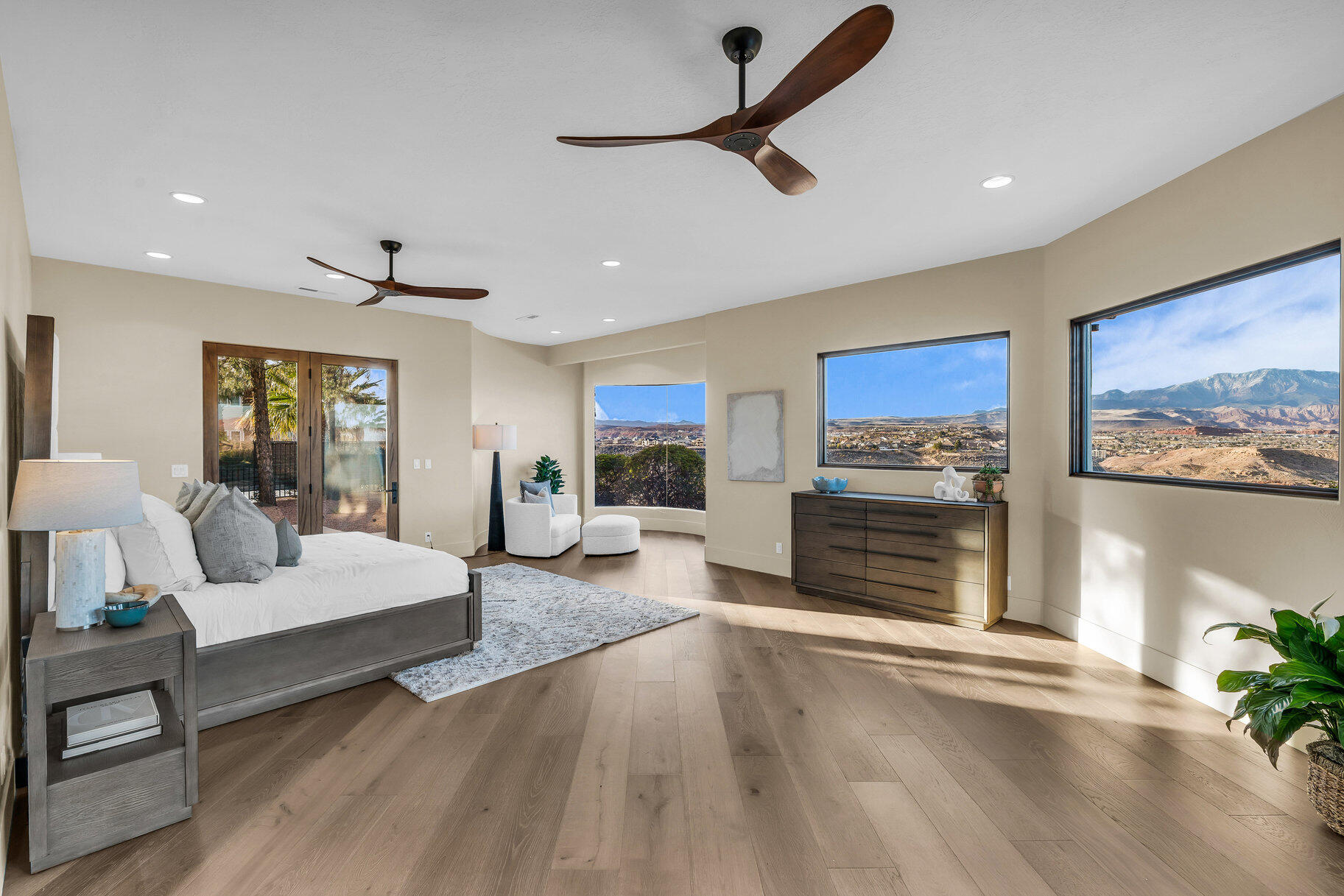 STONE CLIFF - Residential