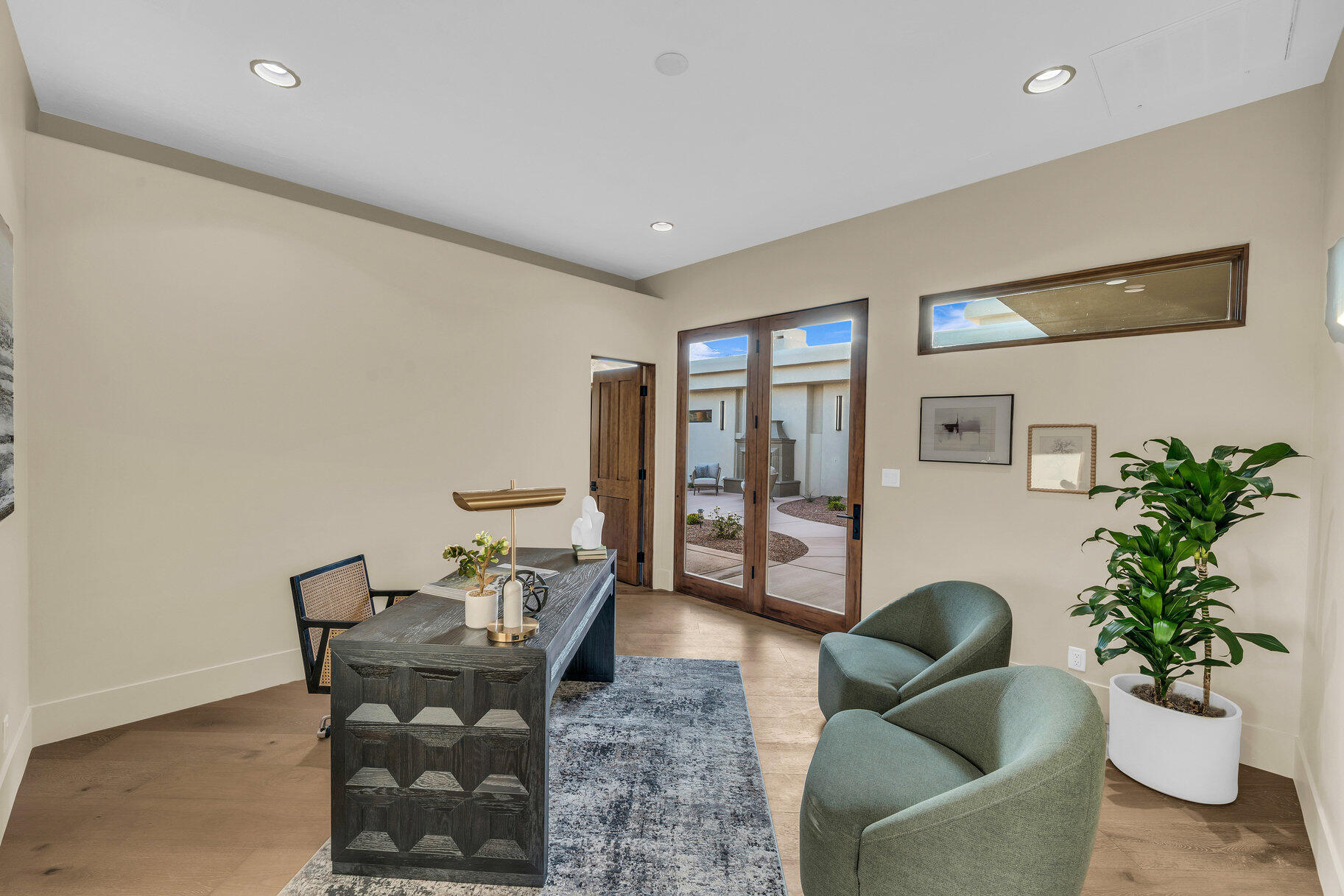 STONE CLIFF - Residential