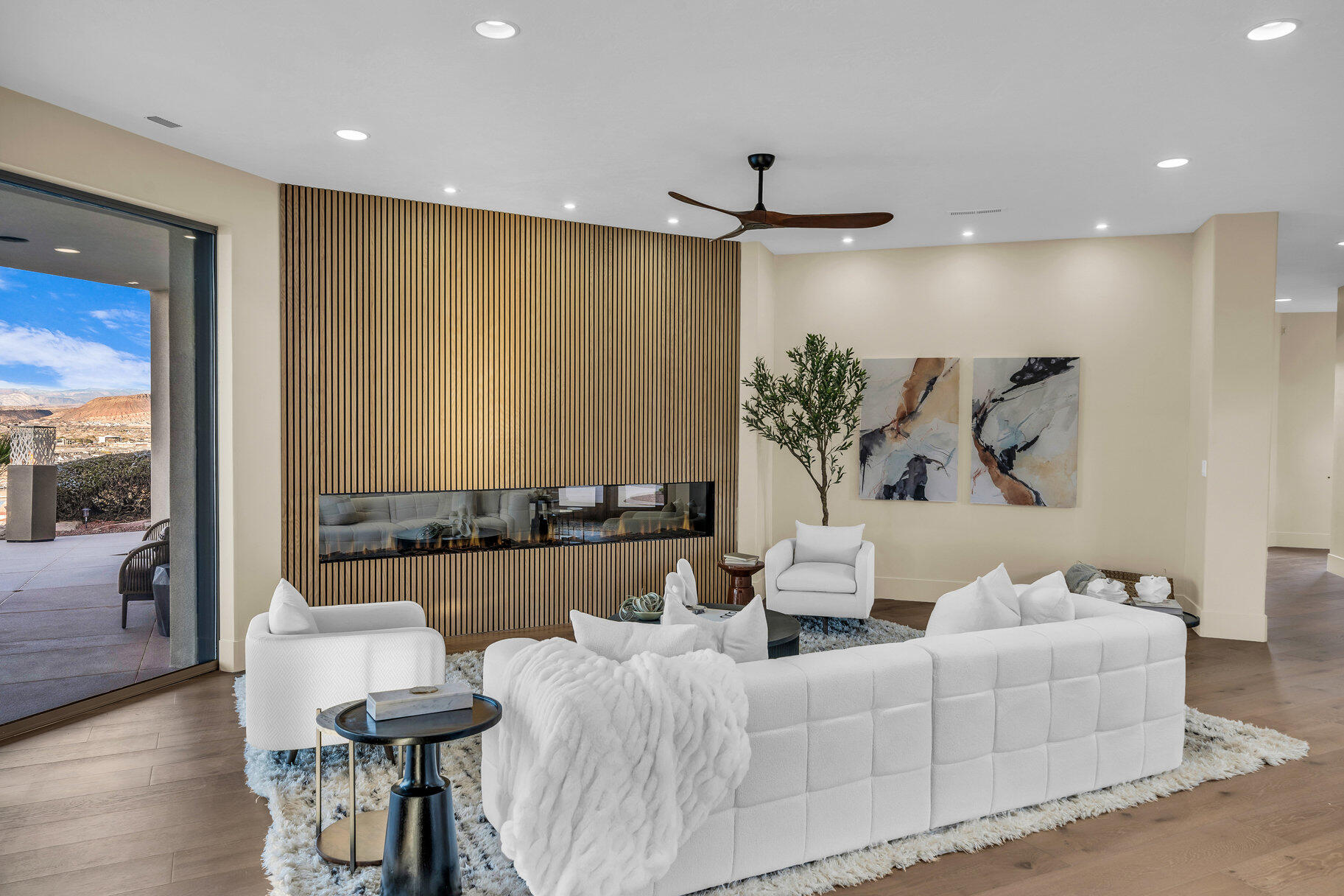 STONE CLIFF - Residential