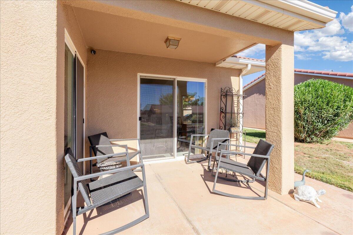 PADRE LAKES TOWNHOMES - Residential