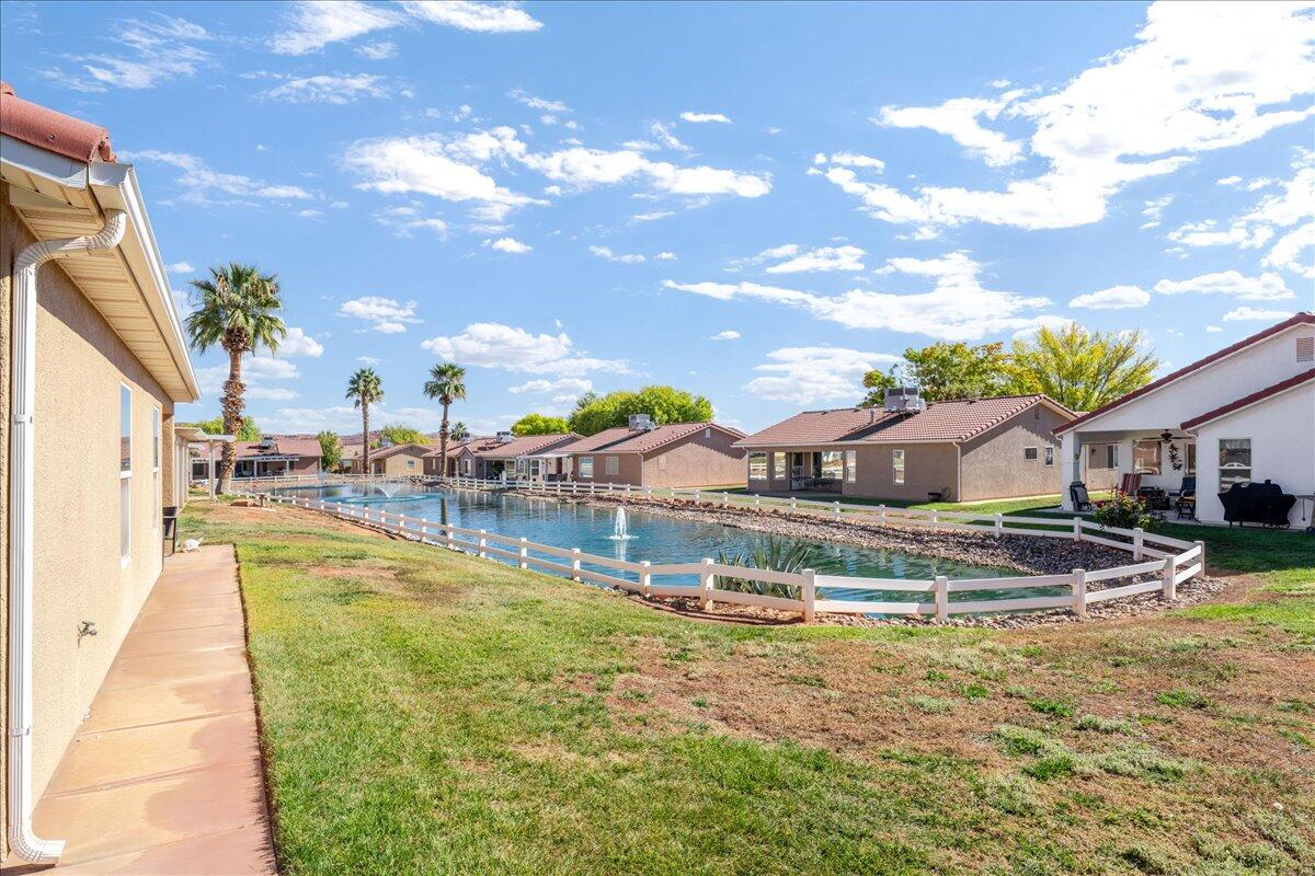 PADRE LAKES TOWNHOMES - Residential