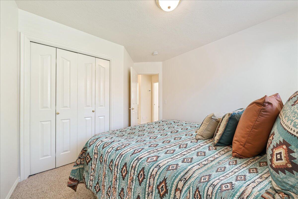 PADRE LAKES TOWNHOMES - Residential