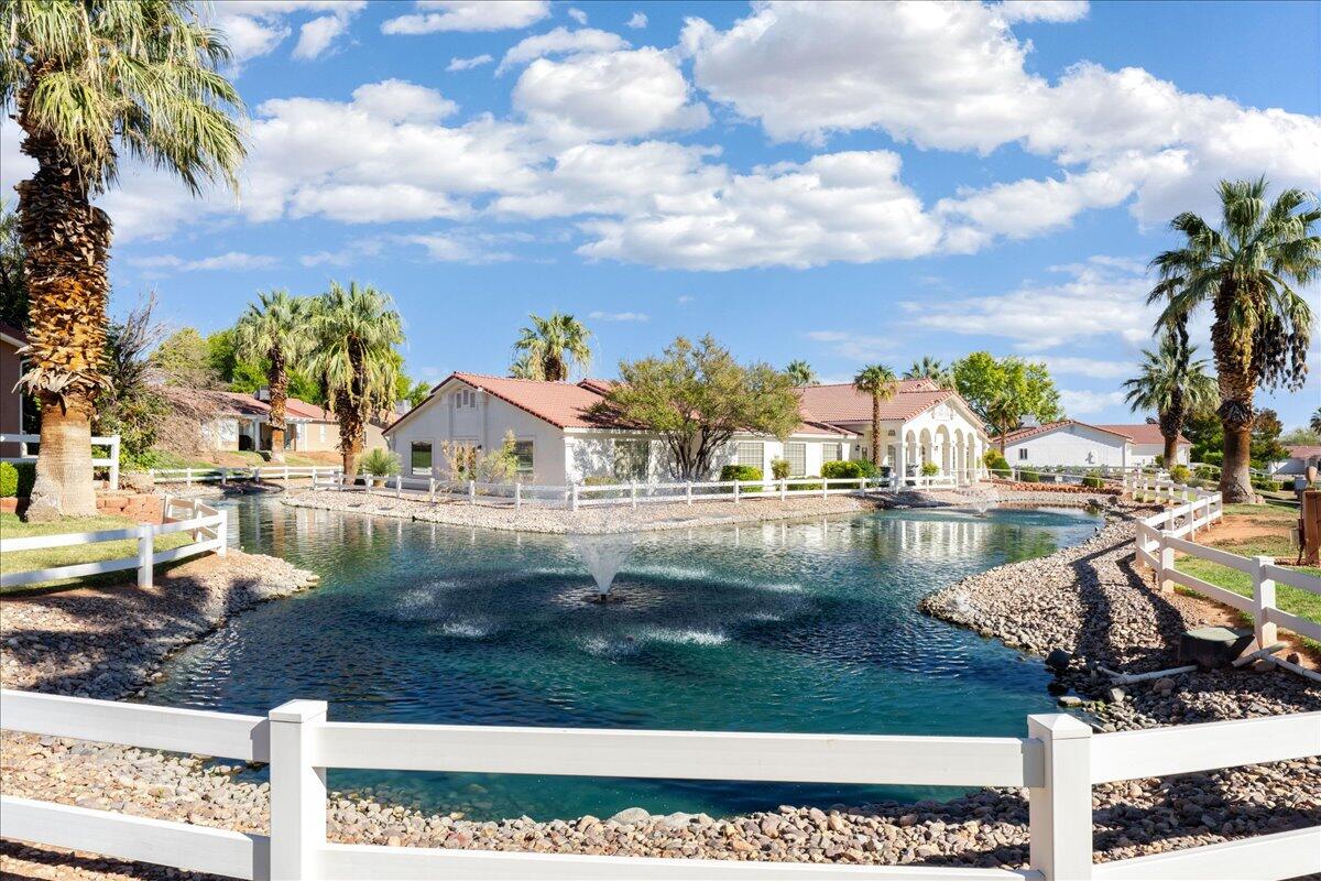 PADRE LAKES TOWNHOMES - Residential