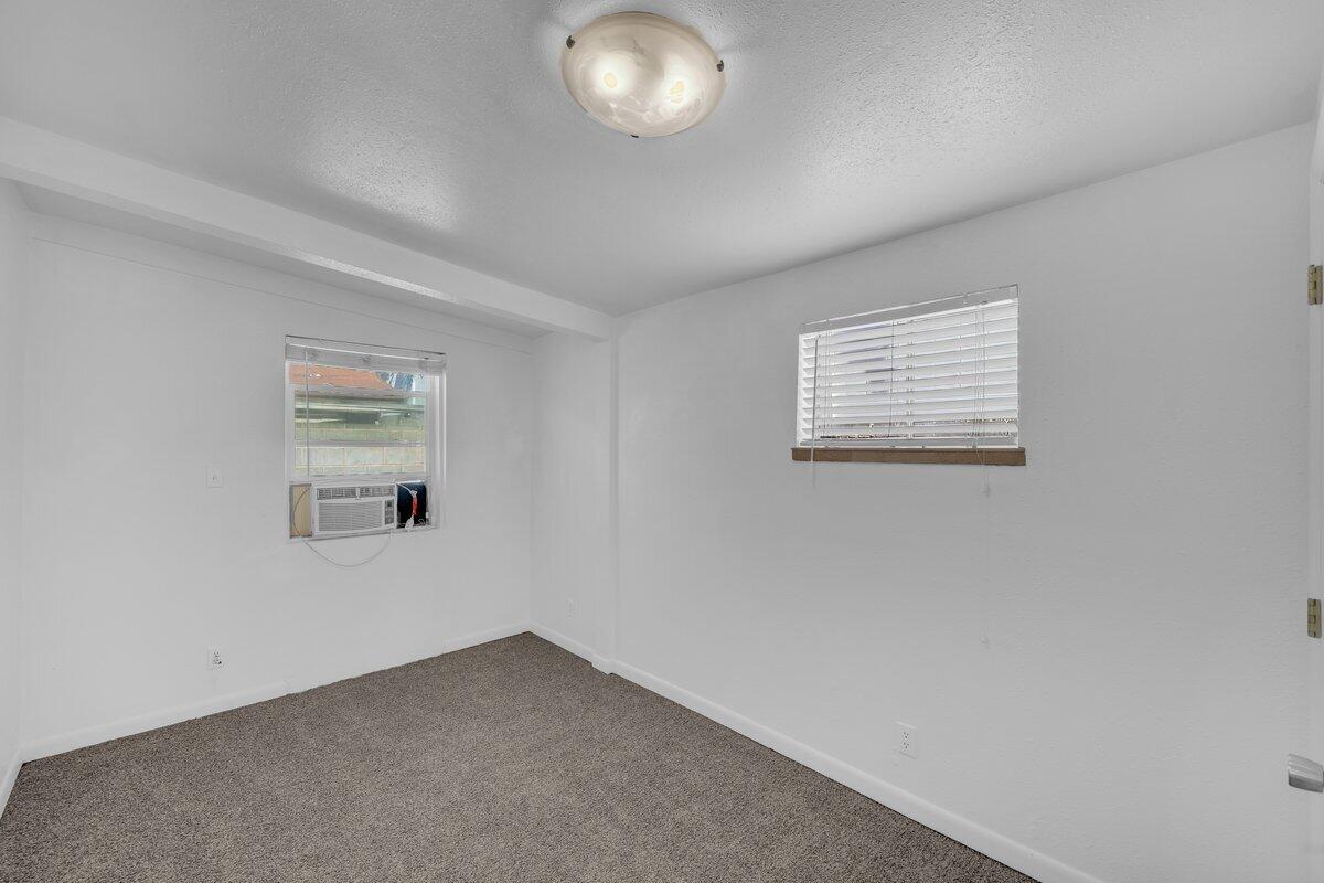 ST GEORGE TOWNSITE - Residential