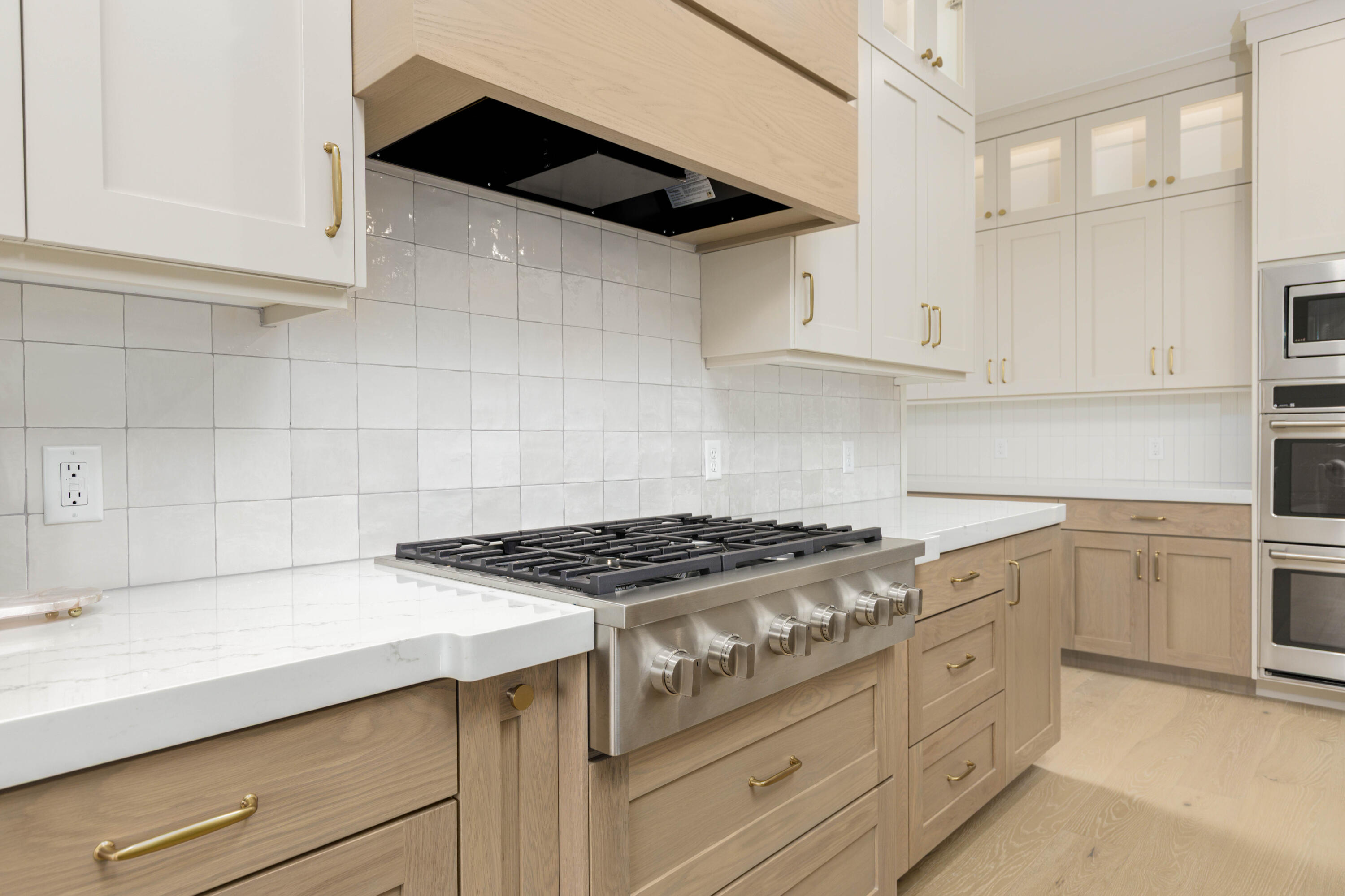 TONAQUINT RIDGE SUB - Residential