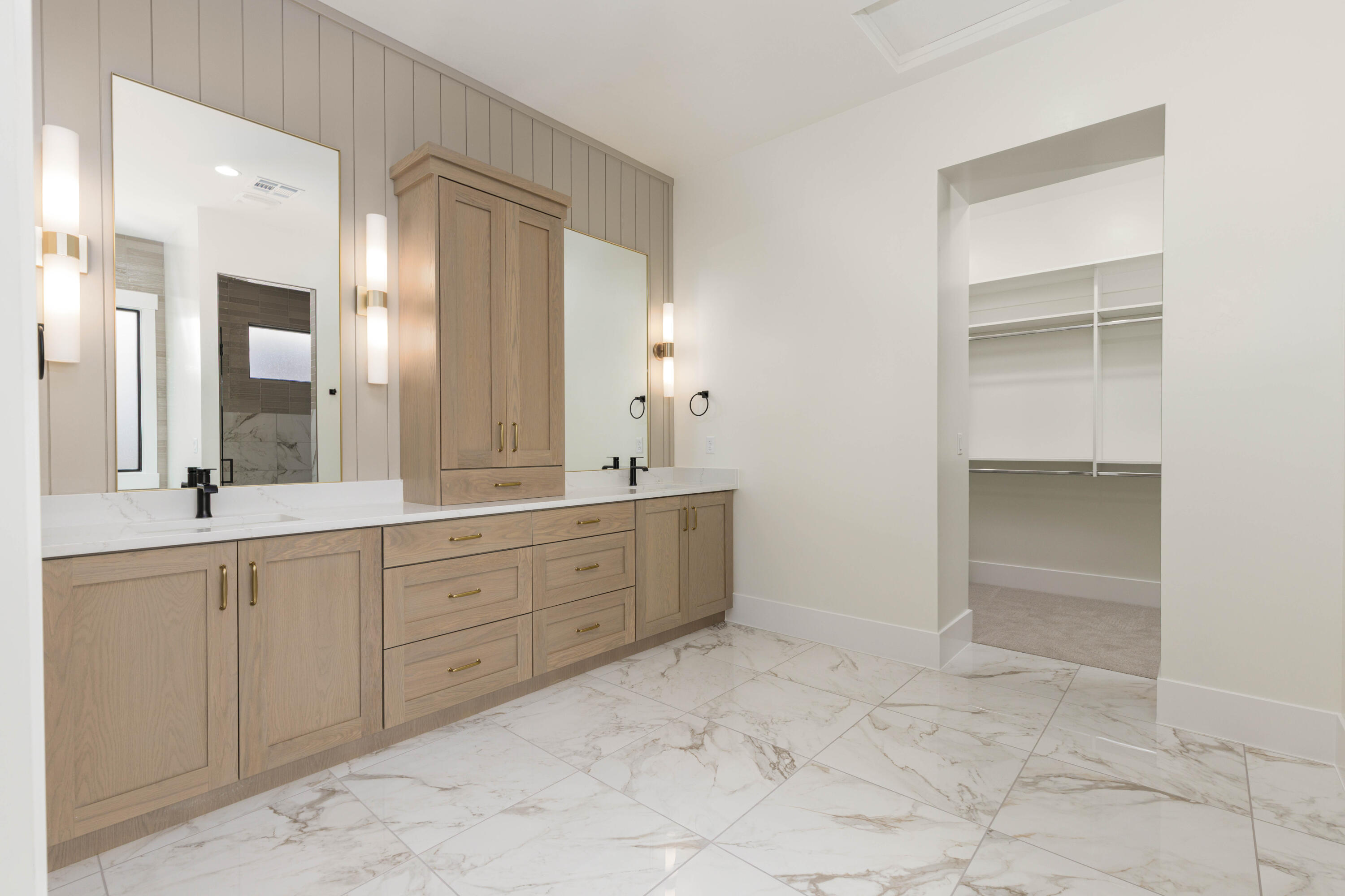 TONAQUINT RIDGE SUB - Residential