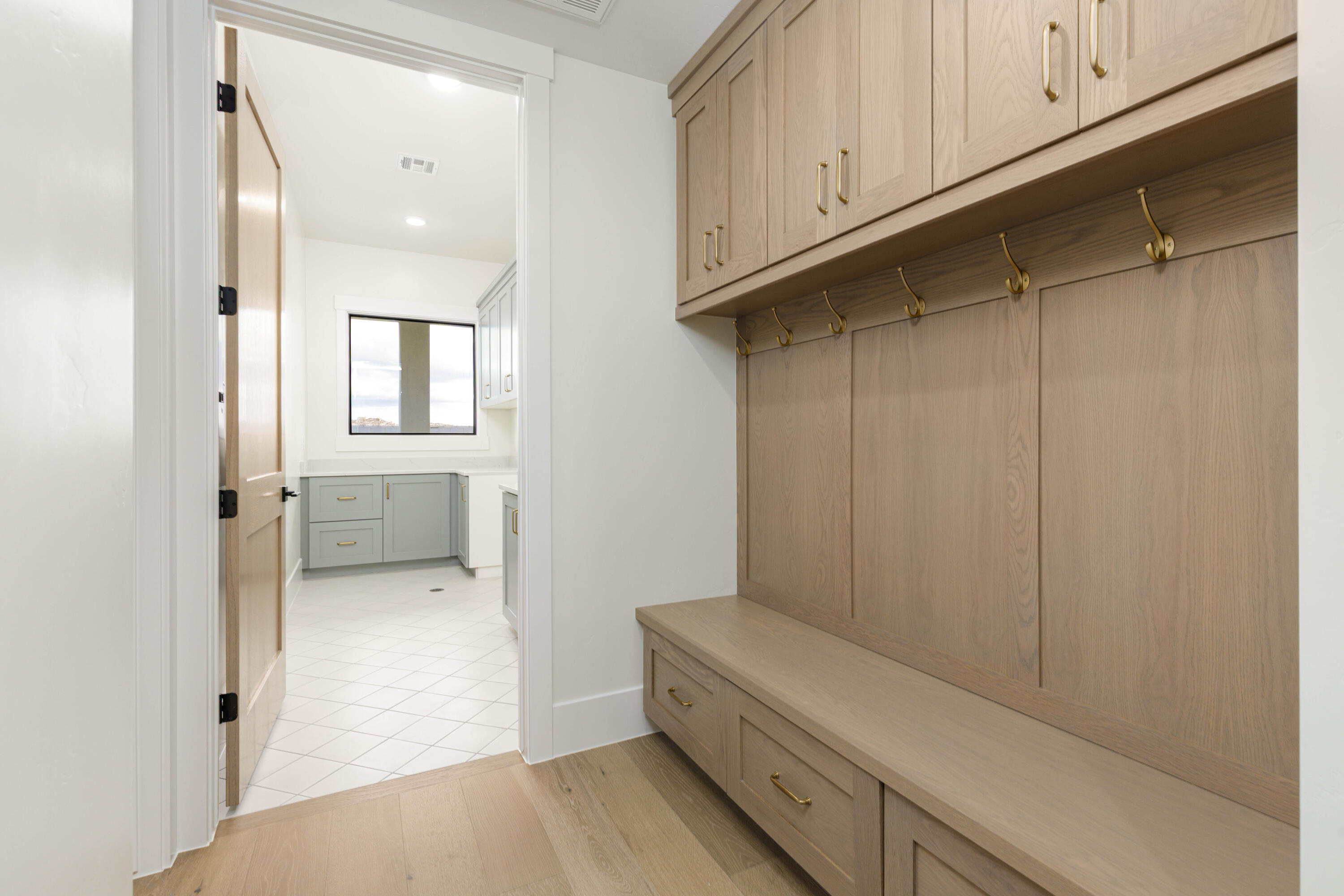 TONAQUINT RIDGE SUB - Residential