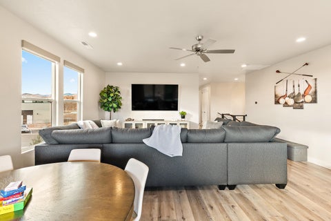 Tiny photo for 3534 E Amanecer LN, Washington, UT 84780 (MLS # 26-276794)