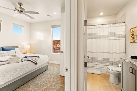 Tiny photo for 3534 E Amanecer LN, Washington, UT 84780 (MLS # 26-276794)