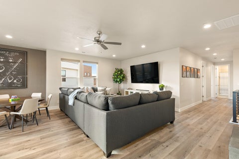 Tiny photo for 3534 E Amanecer LN, Washington, UT 84780 (MLS # 26-276794)
