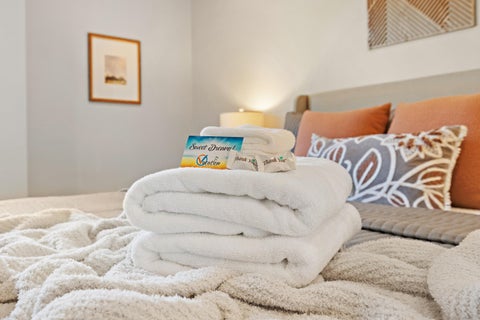 Tiny photo for 3534 E Amanecer LN, Washington, UT 84780 (MLS # 26-276794)