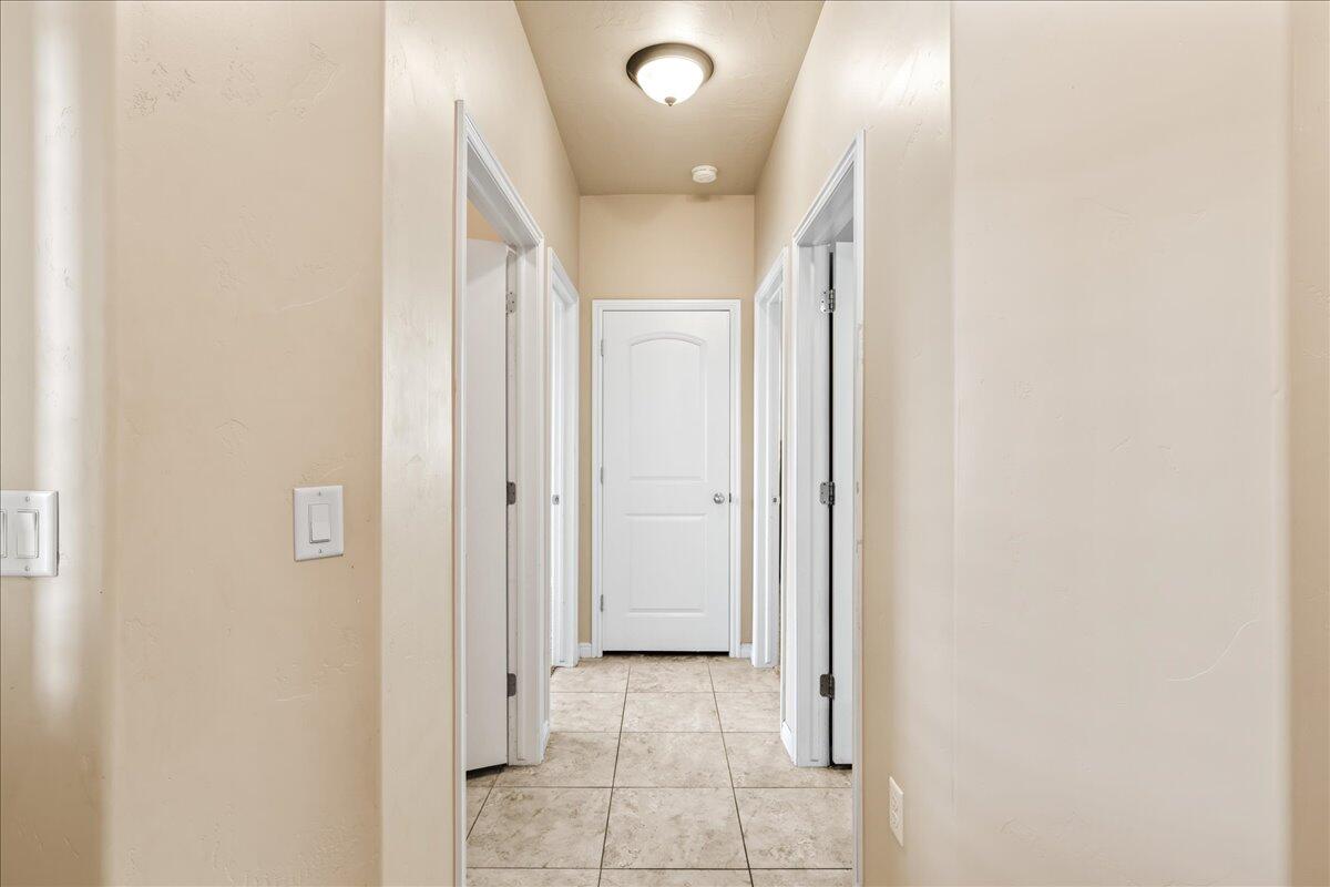 RED CLIFFS PARK - Residential