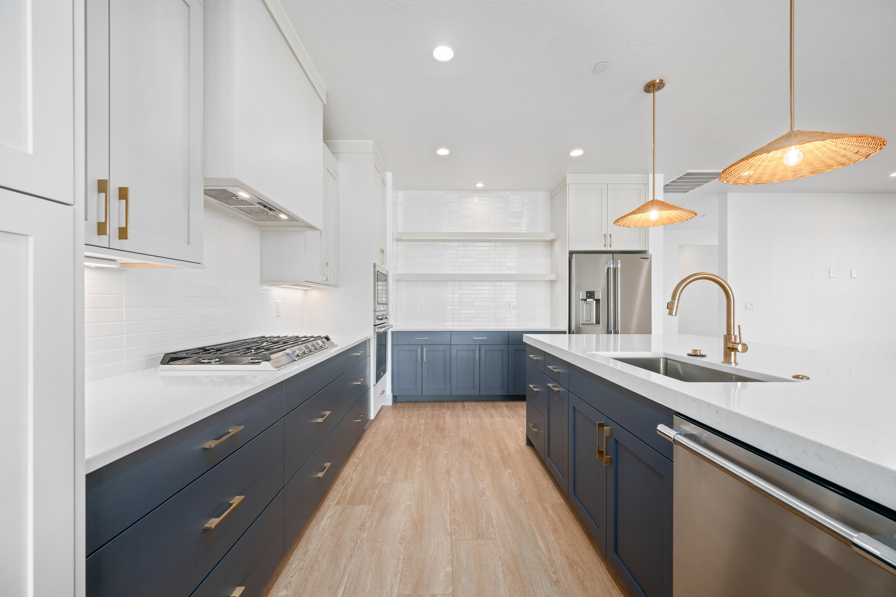 ISLAND AT CORAL CANYON - Residential