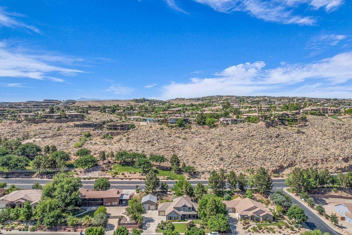 SPRINGS ESTATES - Residential