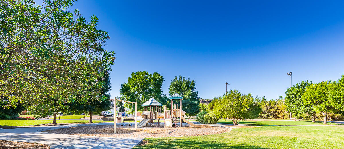 SPRINGS ESTATES - Residential